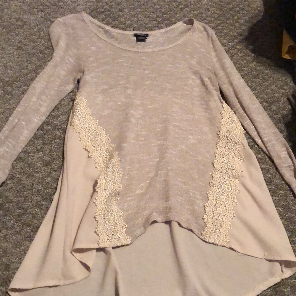 Light weight cardigan